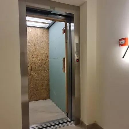 Amar 4 Apartment *